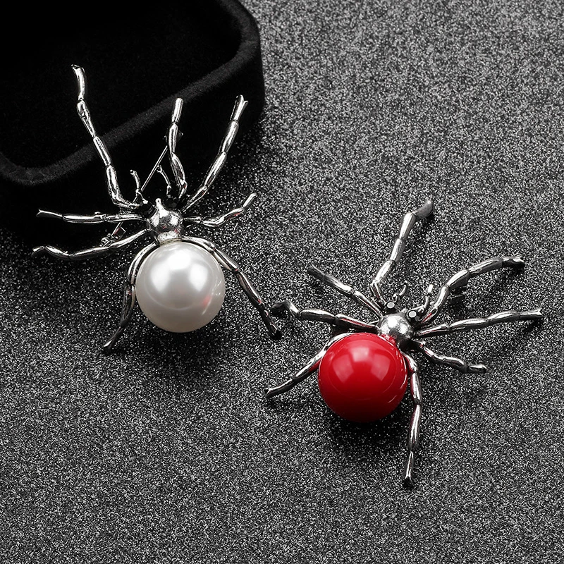 Wholesale Fashion Popular Metal Pearl Spider Personalized Insect Brooch Corsage