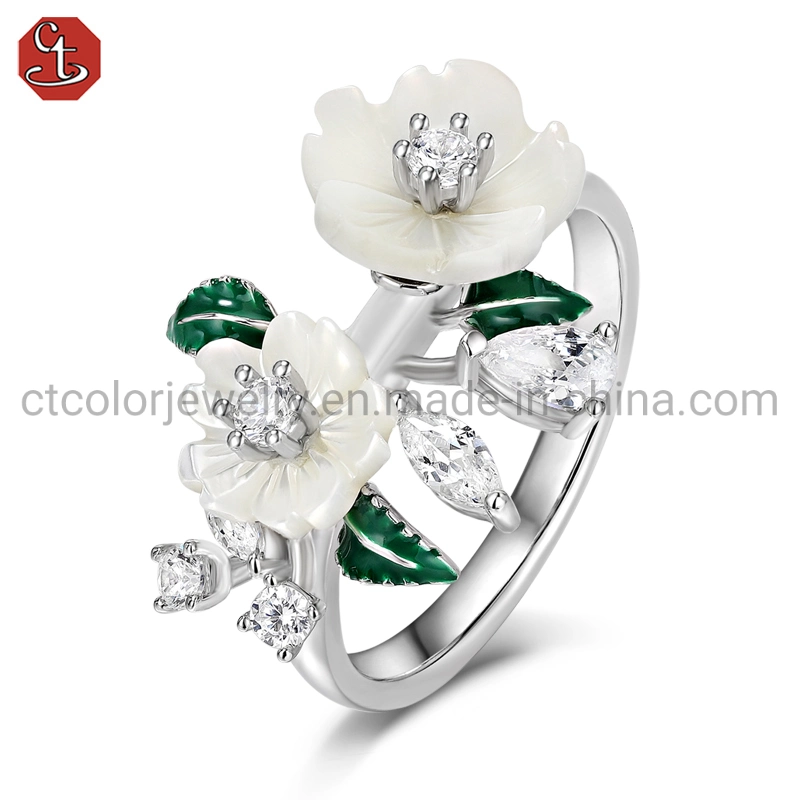 Fashion Design Jewelry Accessories 925 Silver Jewellry Shell Floral Green Enamel Leaf Jewelry MOP Earrings with Cubic Zirconia