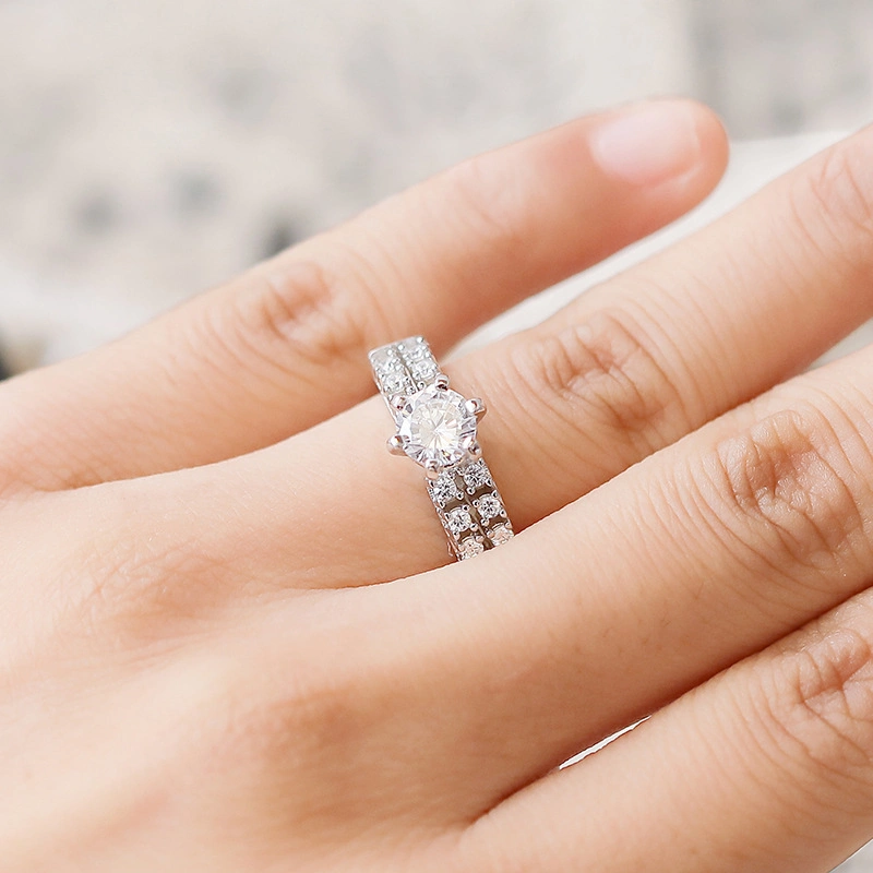 Elegant Custom Fashion Jewelry Couple&prime; S Moissanite Diamond Ring 925 Sterling Sliver Jewelry Engagement Rings