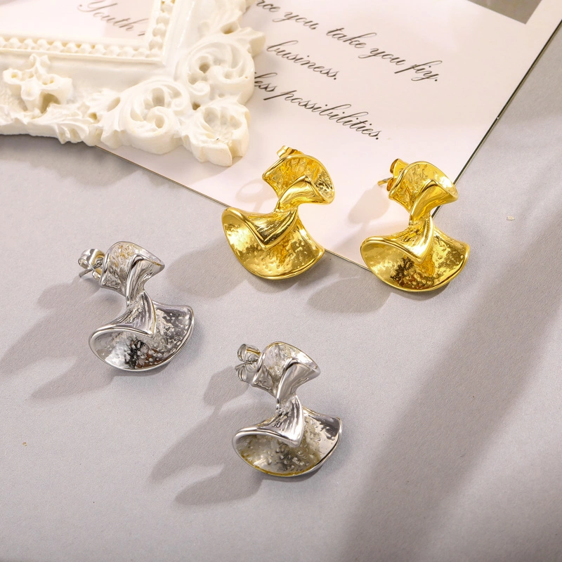 New Fashion Fine Jewelry Luxury Custom Stainless Steel Earring Statement Gold Huggie Hoop Classic Vintage Stud Earrings Women3 Buyers
